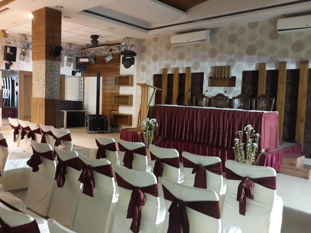 Hotel Landmark Shimla Dış mekan fotoğraf